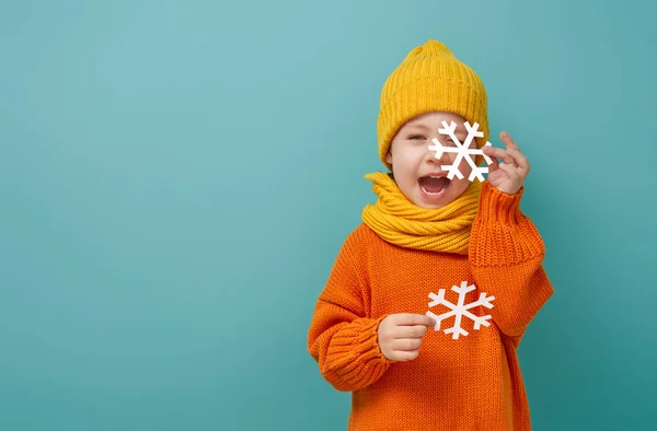 快乐孩子的冬季肖像 — 图库照片
