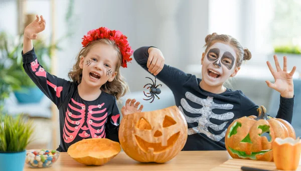 Happy Family Preparing Halloween Cute Children Carnival Costumes Carving Pumpkins — Stock Photo, Image