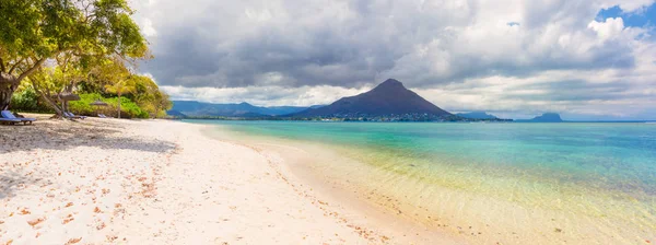 Sandy Tropical Wolmar Beach Sunny Day Beautiful Landscape Panorama Mauritius — Stock Photo, Image