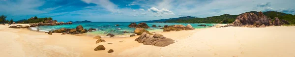 Beautiful White Sand Beach Stones Foreground Landscape Vietnam Panorama — Stock Photo, Image