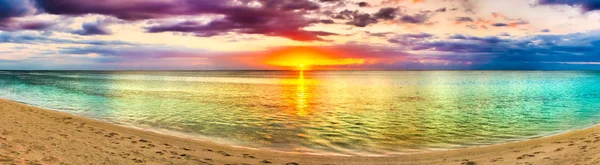 Seaview Bij Zonsondergang Geweldig Landschap Mooi Strand Van Mauritius Panorama — Stockfoto