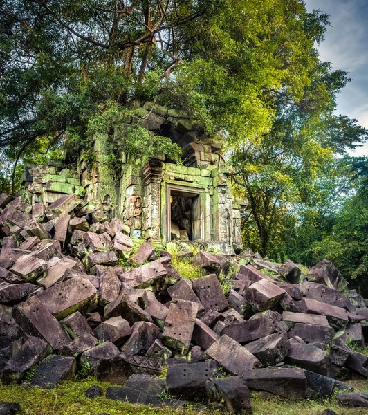 早上的本梅莱亚或邦膳食寺庙 柬埔寨 — 图库照片