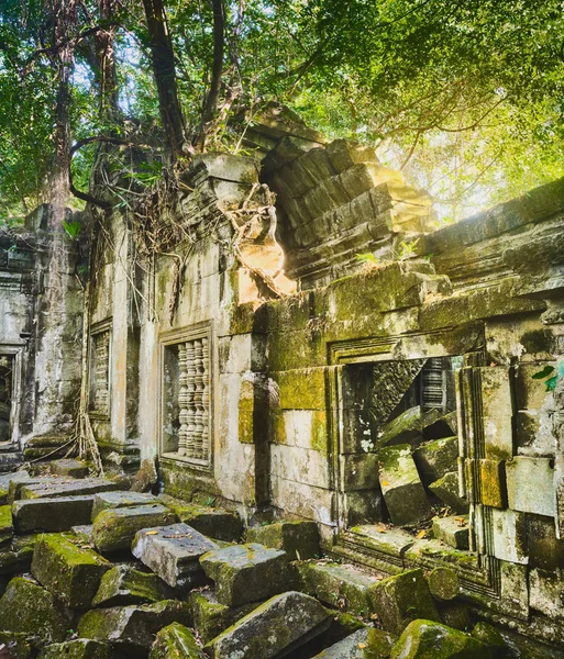 早上的本梅莱亚或邦膳食寺庙 柬埔寨 — 图库照片