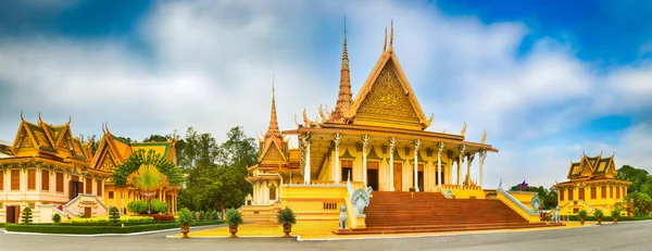 Sala Trono Dentro Complexo Palácio Real Phnom Penh Camboja Famoso — Fotografia de Stock