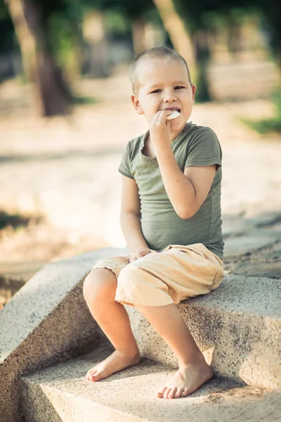 Outdoor portrait of cute little boy — Stock Photo, Image