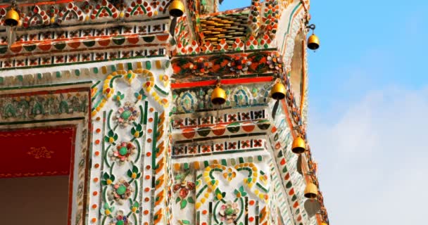 Cloches Sonnant Sur Tour Wat Arun Temple Bouddhiste Célèbre Dans — Video