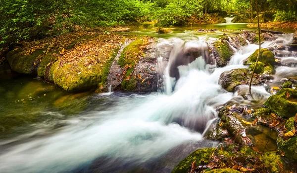 Beautiful waterfall Huai Mae Khamin, Thailand. Panorama — Stock Photo, Image