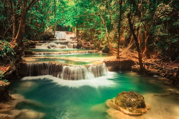 Hermosa Cascada Huai Mae Khamin Provincia Kanchanaburi Oeste Tailandia —  Fotos de Stock