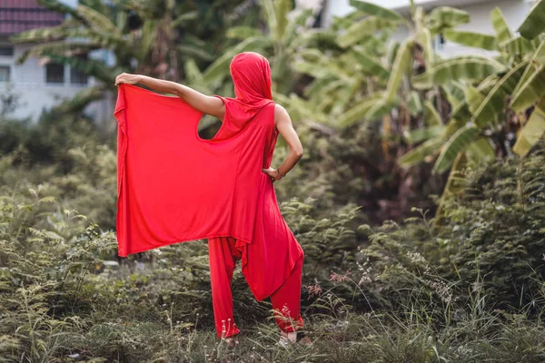 Fashion Portrait Beautiful Woman Outdoor — Stock Photo, Image