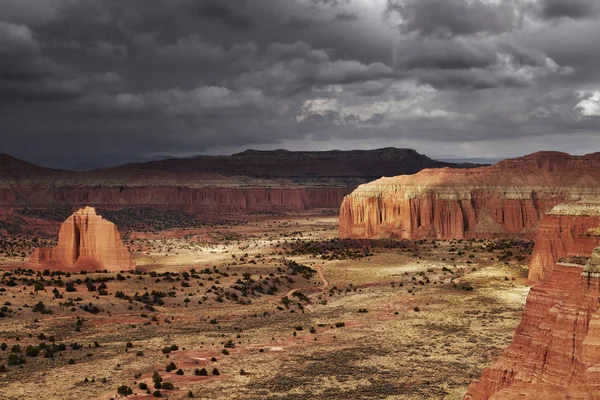 Katedrála Údolí Capitol Reef Národní Park Utah Usa — Stock fotografie