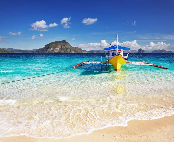 Spiaggia tropicale, Filippine — Foto Stock