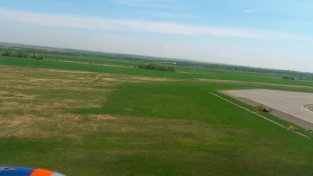 Vista aérea do avião descendente — Vídeo de Stock