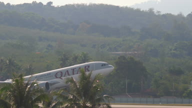 Uçak Airbus 330 kalkış