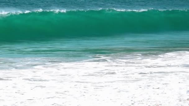 Ondas de marea en Phuket — Vídeo de stock