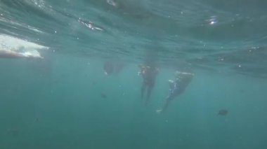 Andaman Denizi içinde şnorkel insan sualtı görüntüleme