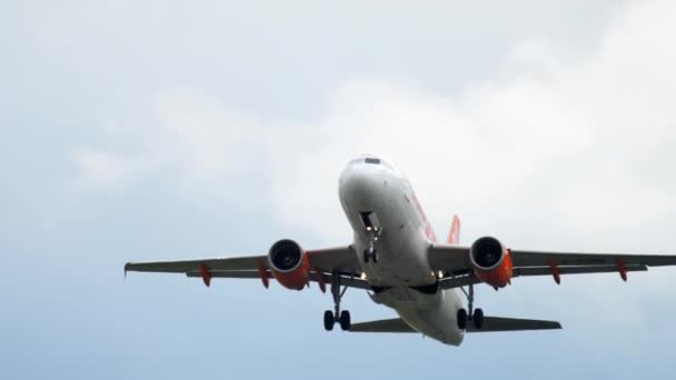 Salida EasyJet Airbus 320 — Vídeo de stock