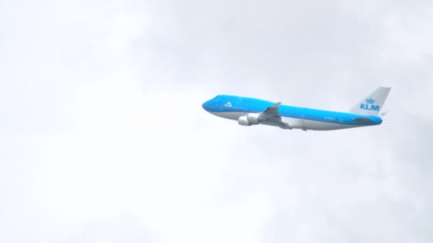 Klm boeing 747 abheben — Stockvideo