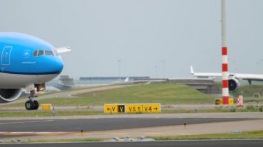 KLM Boeing 777 Taksilemek