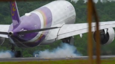 Uçak Airbus A350 açılış