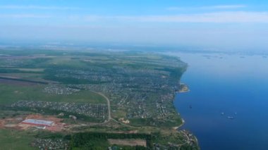 Havaalanı, Kazan, Volga Nehri, Rusya Federasyonu açılış önce azalan uçak.