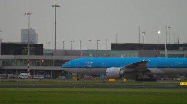 Amsterdam sabah trafikte