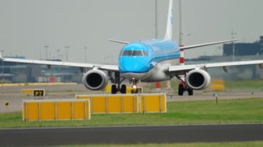 KLM Cityhop Embraer 190 taksifikasyon