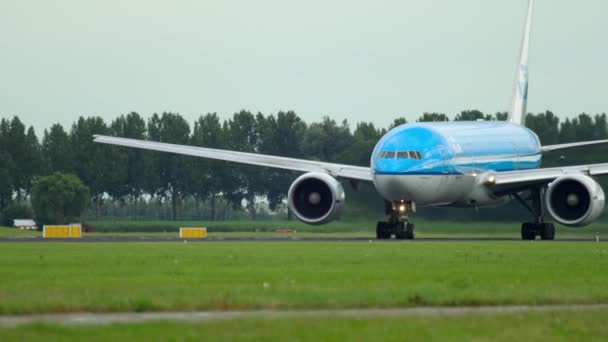KLM Boeing 777 indulás — Stock videók