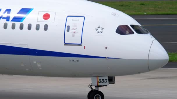 Ana Boeing 787 Dreamliner kołowania — Wideo stockowe