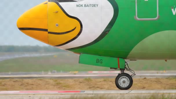 Nok Air Boeing 737 rodaje — Vídeos de Stock