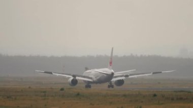 Japonya havayolları Dreamliner Boeing 787 frenleme