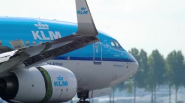 KLM Boeing 737 açılış