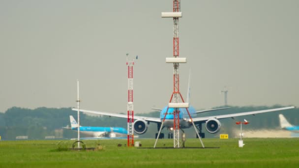 Klm 보잉 777 출발 — 비디오