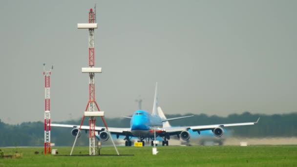 KLM Boeing 747 прискорити перед вильотом — стокове відео