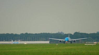 KLM Boeing 787 hızlandırmak gidiş daha önce