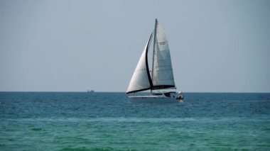 Phuket yakınındaki Lüks Yat