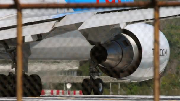 飞机特写镜头的发动机和齿轮 — 图库视频影像