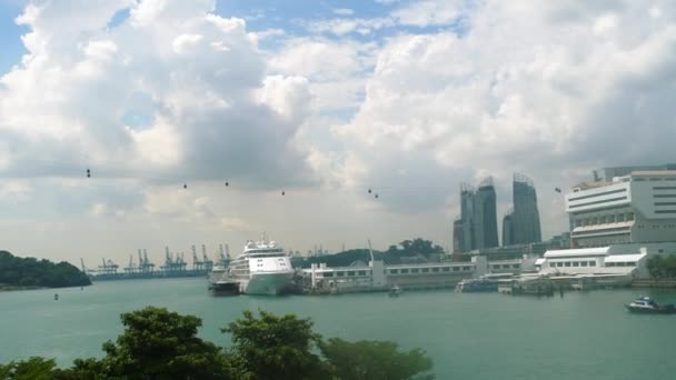 Oceaan schip in Singapore Cruise centrum — Stockvideo