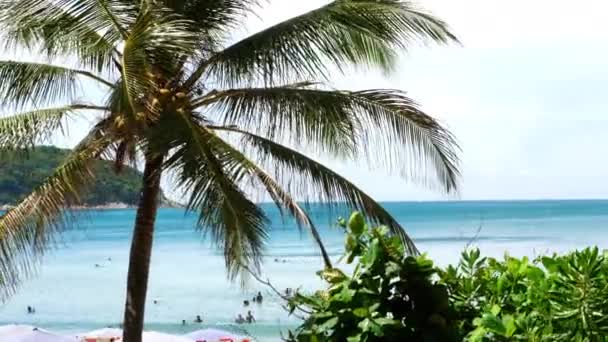 Nai Harn beach, ten zuiden van Phuket Island — Stockvideo