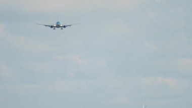 KLM Boeing 737 açılış