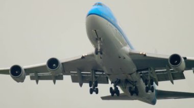 KLM Boeing 747 kalkış