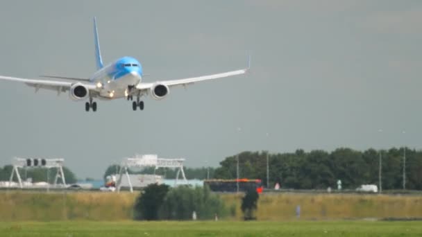 TUI Fly Boeing 737 aterrizaje — Vídeos de Stock