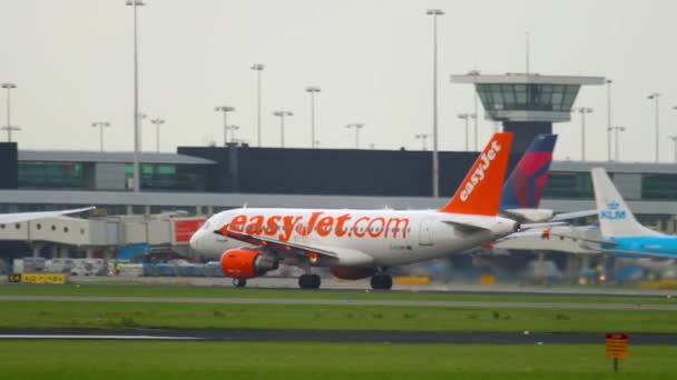 Odlot EasyJet Airbus A319 — Wideo stockowe