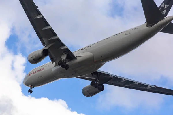 Airbus A330 Air Canada Landung — Stockfoto