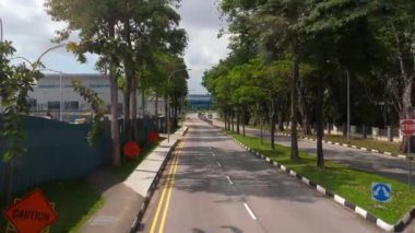 Otobüs yoldan Singapur