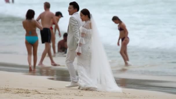 Thai esküvői a Nai Harn Beach — Stock videók
