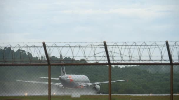 JetStar Airbus 320 partida — Vídeo de Stock