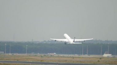 Airbus 340 hızlandırmak gidiş daha önce