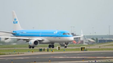 KLM Cityhop Embraer 190 taksifikasyon