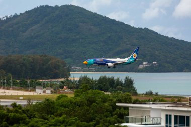 Havaalanında Boeing 737 Nokair geldi