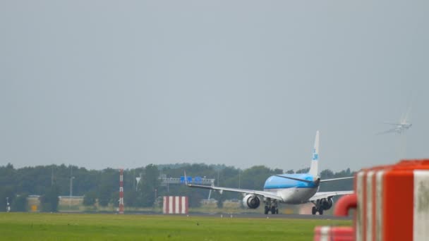 KLM Cityhopper Embraer 190 — 图库视频影像